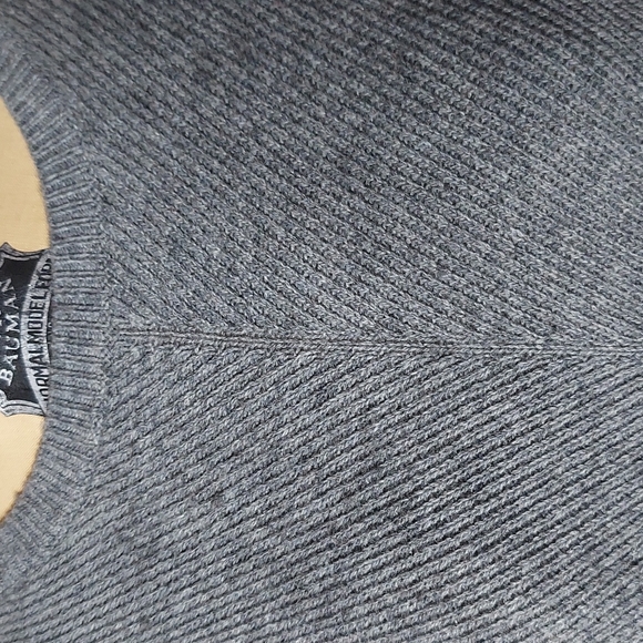 VINCE | CREW NECK | WOOL / YAK | OVERSIZE SWEATER | SZ XS - Picture 3 of 7